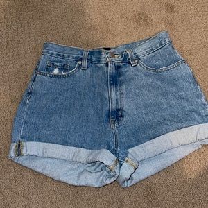 BDG Mom High Rise Shorts